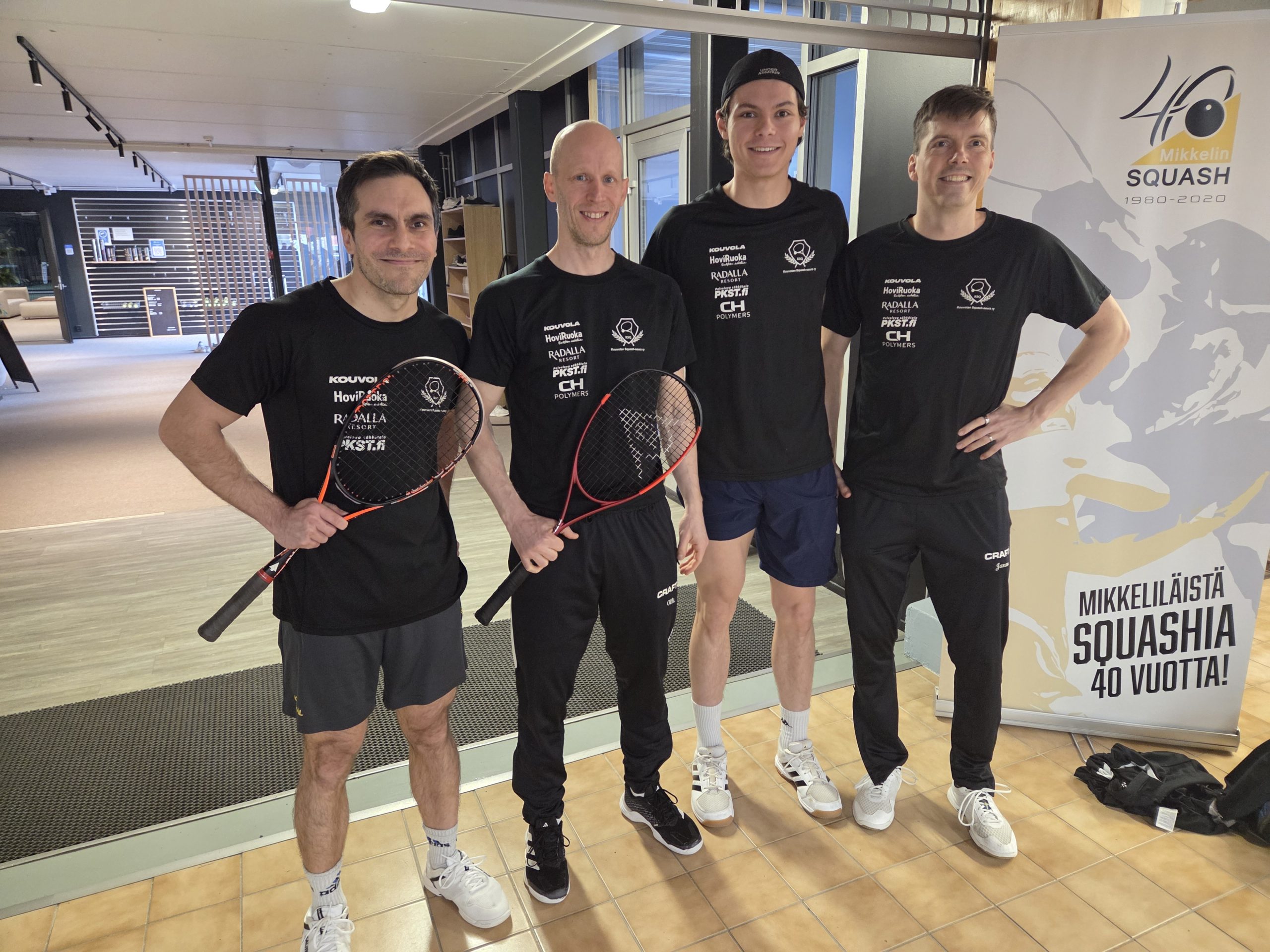 KSQ:n I-joukkueen squashliigapelit Mikkelissä