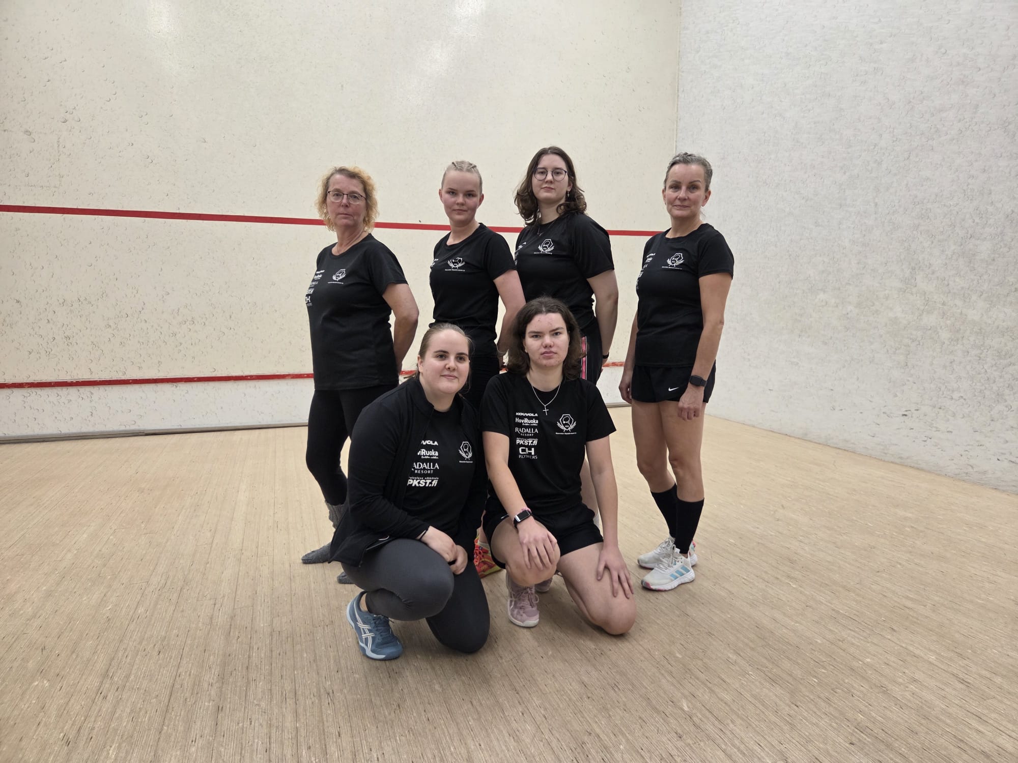 Kouvolan Squash-seuran naisten avauspelikierros I-divisioonassa